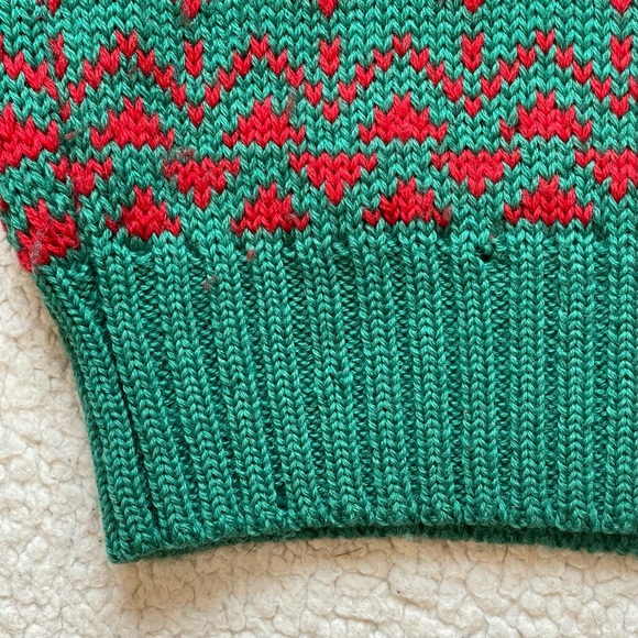 Vintage 80s Marshall Fields 3D Pattern Knit Christmas Ski Crewneck Sweater (S/M) - Picture 8 of 8